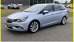 Grijs Gebruikt 2016 Opel Astra Innovation Stationwagen | € 12.445 (Eerlijke prijs)