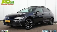 Gebruikt 2020 VW Golf VIII Style Hatchback | € 19.900 (Eerlijke prijs)