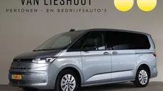 Gebruikt 2023 VW Multivan Style Van | € 60.450 (Eerlijke prijs)