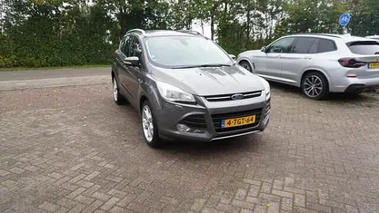 Grijs Gebruikt 2014 Ford Kuga Titanium SUV | € 9.744 (Eerlijke prijs)