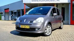 Grijs Gebruikt 2008 Renault Modus Dynamique MPV | € 3.950 (Eerlijke prijs)