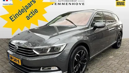 Grijs Gebruikt 2017 VW Passat Highline Stationwagen | € 12.645 (Eerlijke prijs)