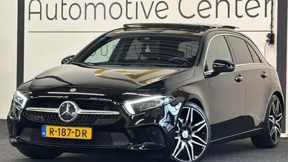Zwart Gebruikt 2020 Mercedes A200 Premium Plus Hatchback | € 22.900 (Goede deal)