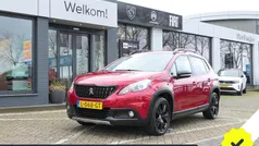 Rood Gebruikt 2017 Peugeot 2008 Allure GT-Line SUV | € 10.990 (Eerlijke prijs)