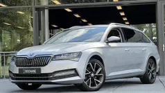 Grijs Gebruikt 2022 Skoda Superb Business Line Stationwagen | € 24.695 (Eerlijke prijs)