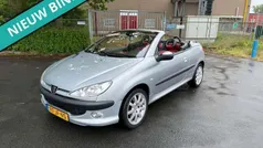 Grijs Gebruikt 2002 Peugeot 206 CC Cabriolet | € 899 (Goede deal)