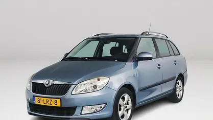 Blauw Occasion 2010 Skoda Fabia GreenLine Hatchback | € 2.450 (Eerlijke prijs)