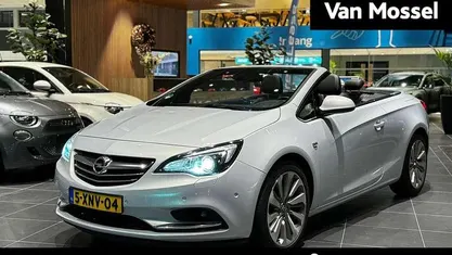Grijs Occasion 2014 Opel Cascada Cosmo Cabriolet | € 11.900 (Eerlijke prijs)