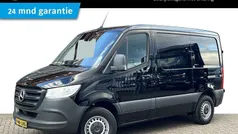 Zwart Gebruikt 2023 Mercedes Sprinter Van | € 36.950 (Eerlijke prijs)