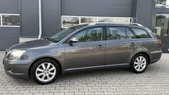 Grijs Gebruikt 2007 Toyota Avensis Luna Stationwagen | € 2.450 (Goede deal)