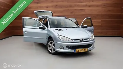 Occasion Peugeot 206 Griffe 109 PK (80 kW) 2004 Stationwagen