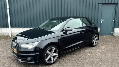 Occasion 2013 Audi A1 Admired Hatchback | € 7.950 (Eerlijke prijs)