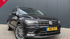 Gebruikt 2017 VW Tiguan Highline SUV | € 21.990 (Eerlijke prijs)