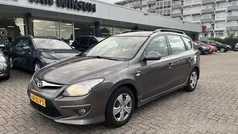 Bruin Gebruikt 2012 Hyundai i30 Stationwagen | € 6.450 (Super prijs)