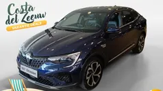 Donker nocturne blauw rre Nieuw 2024 Renault Arkana Techno SUV | € 30.735 (Super prijs)