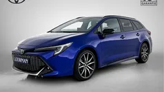 Gebruikt 2023 Toyota Corolla Hybrid Sport Stationwagen | € 29.945 (Eerlijke prijs)