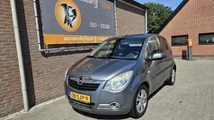 Grijs, metallic lak Gebruikt 2011 Opel Agila Edition Hatchback | € 1.645 (Super prijs)
