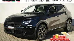 Zwart Gebruikt 2025 Fiat 600 La Prima SUV | € 32.900 (Eerlijke prijs)