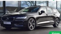 Zwart, metallic lak Gebruikt 2019 Volvo V60 R-Design Stationwagen | € 29.950 (Eerlijke prijs)