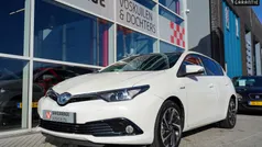 Toyota Auris Hybrid