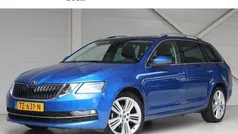 Blauw, metallic lak Gebruikt 2018 Skoda Octavia Business Line Stationwagen | € 15.750 (Eerlijke prijs)