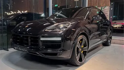 Occasion Porsche Cayenne Turbo 551 PK (405 kW) 2018 Zwart SUV