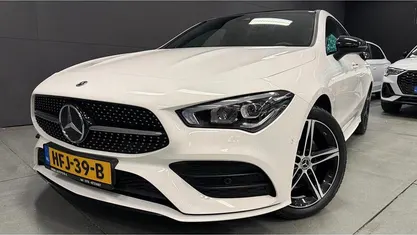 Occasion Mercedes CLA250e Shooting Brake AMG 218 PK (160 kW) 2021 Wit Stationwagen