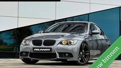 Grijs Gebruikt 2007 BMW 325 Exclusive Coupé | € 8.945 (Eerlijke prijs)