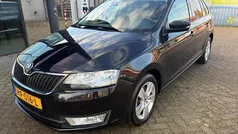 Zwart Gebruikt 2015 Skoda Rapid Style Hatchback | € 9.450 (Eerlijke prijs)