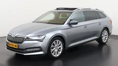 Grijs Gebruikt 2021 Skoda Superb LAURIN & KLEMENT Stationwagen | € 26.895 (Eerlijke prijs)
