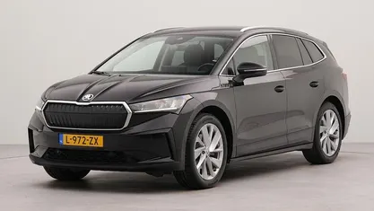 Zwart Occasion 2021 Skoda Enyaq iV SUV | € 18.900 (Eerlijke prijs)