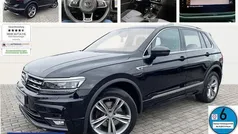 Zwart Gebruikt 2022 VW Golf VIII R-line Sedan | € 39.794 (Super prijs)