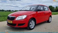 Rood Gebruikt 2013 Skoda Fabia Active Hatchback | € 3.995 (Goede deal)