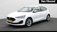 Wit Gebruikt 2022 Ford Focus Hatchback | € 14.900 (Goede deal)