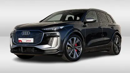 Grijs Occasion 2025 Audi SQ6 e-tron Edition .1 SUV | € 81.950 (Eerlijke prijs)