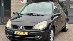 Gebruikt 2008 Renault Grand Scénic II MPV | € 2.677 (Eerlijke prijs)