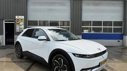 Wit Gebruikt 2021 Hyundai Ioniq 5 Style SUV | € 29.950 (Eerlijke prijs)