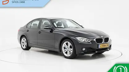 Zwart Occasion 2014 BMW 316 Sedan | € 9.945 (Eerlijke prijs)