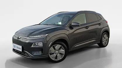 Dark knight pearl (yg7) Occasion 2020 Hyundai Kona SUV | € 18.940 (Eerlijke prijs)