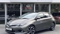 Gebruikt 2017 Toyota Auris Hybrid Hatchback | € 16.900 (Eerlijke prijs)