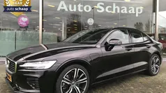 Gebruikt 2020 Volvo S60 R-Design Sedan | € 33.500 (Super prijs)
