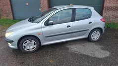 Grijs Gebruikt 1999 Peugeot 206 | € 350 (Goede deal)