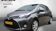 Gebruikt 2015 Toyota Yaris Hybrid Hatchback | € 11.450 (Eerlijke prijs)