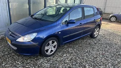 Blauw Occasion 2003 Peugeot 307 Hatchback | € 950 (Eerlijke prijs)