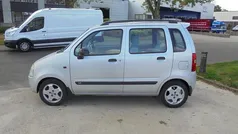 Grijs Gebruikt 2002 Suzuki Wagon R Hatchback | € 799 (Eerlijke prijs)