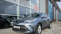 Gebruikt 2021 Toyota C-HR SUV | € 22.950 (Eerlijke prijs)