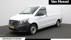 Wit Gebruikt 2023 Mercedes Vito MPV | € 26.900 (Goede deal)
