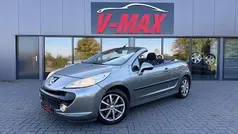 Grijs Gebruikt 2008 Peugeot 207 CC Cabriolet | € 2.250 (Goede deal)