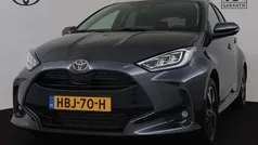 Grijs Gebruikt 2025 Toyota Yaris Hybrid Business Edition Hatchback | € 26.945 (Eerlijke prijs)