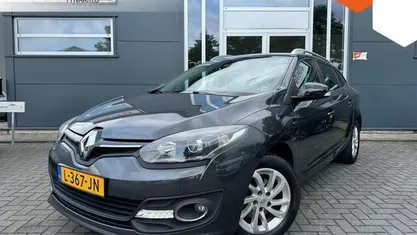 Occasion Renault Mégane GrandTour LIMITED 132 PK (97 kW) 2015 Zwart Stationwagen